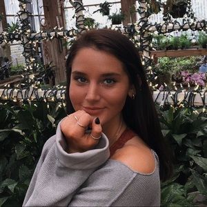 Meet your Posher, Grace